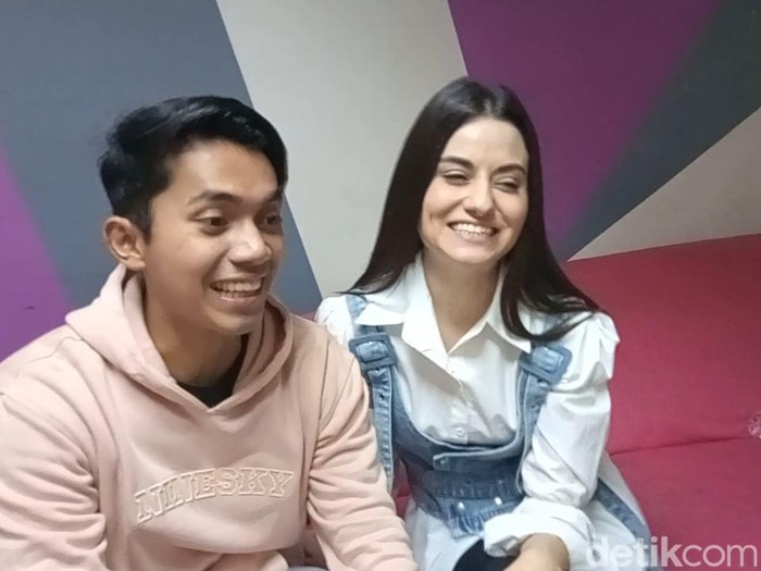 Ady Sky cerita tentang kedekatan dengan Loyd Christina