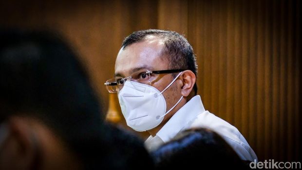 Ferdinand Hutahaean menjalani sidang dengan agenda pemeriksaan saksi di Pengadilan Negeri Jakarta Pusat, Jalan Bungur Besar Raya, Selasa (8/3/2022).