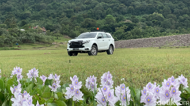 All New Isuzu mu-X All New Isuzu mu-X