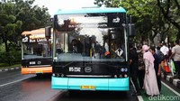 Bus listrik ini dihadirkan atas kerjasama antara PT Vektr Mobiliti Indonesia (VKTR) dengan BYD Auto, Tiongkok.