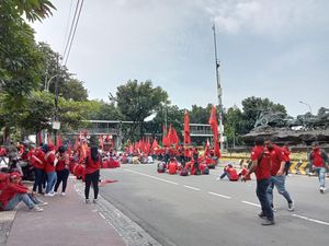 Ada Demo Buruh, Jalan Medan Merdeka Barat Jakpus Ditutup