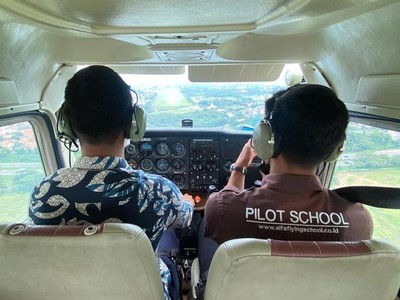 Bukan Sembarang Wisata, Fun Flight Jadi Cara Baru Nikmati View Cirebon