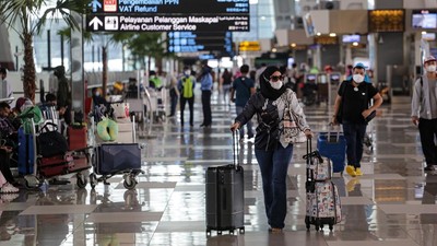 Gaes, Naik Pesawat Domestik Nggak Perlu Tes COVID-19 Lagi