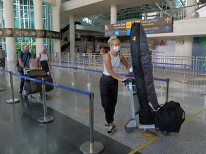 Pemerintah Akan Buka Visa On Arrival di Bandar Udara Jakarta-Surabaya