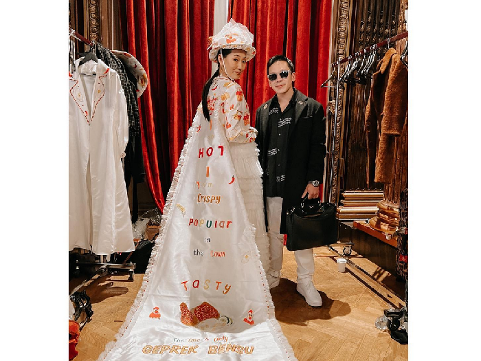 Jordi Onsu Klaim Geprek Bensu ke Paris Fashion Week, Netizen Gagal Paham