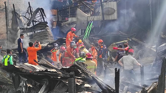 Kebakaran ruko menyebabkan 4 orang meninggal di Balikpapan, Kaltim (Dok. Istimewa)
