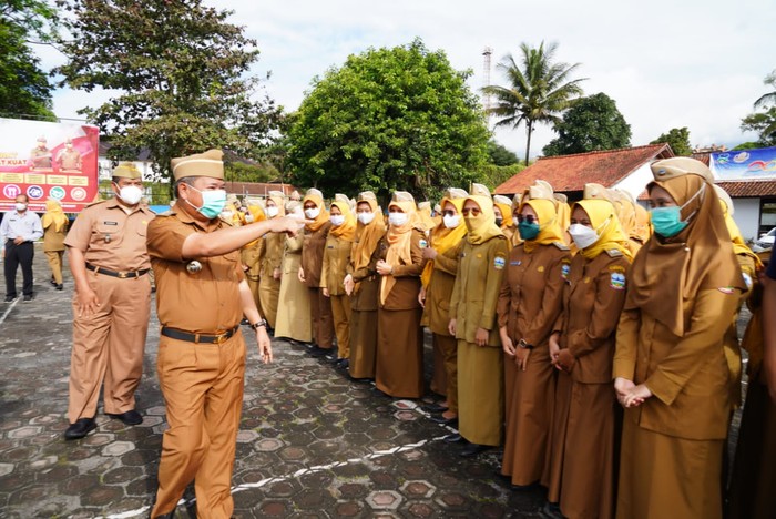 Lantik 764 PNS, Bupati Garut: Saudara Harus Buktikan Orang Terbaik
