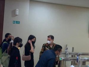 Vanessa Khong, Pacar Indra Kenz Penuhi Panggilan Polisi