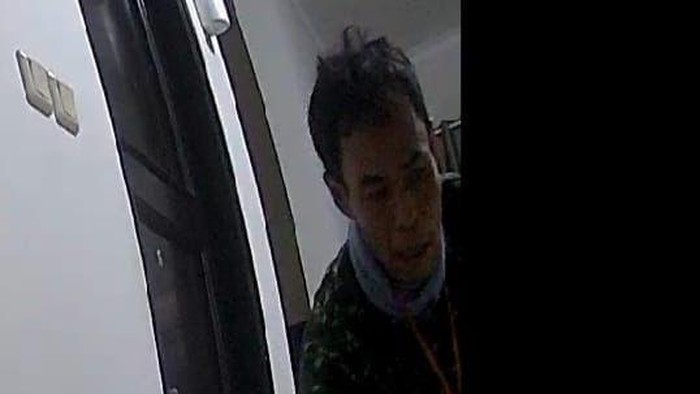 Pelaku pencurian di rumah dokter di Sentul, Bogor, terekam CCTV