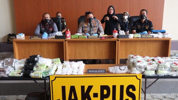 Polres Jakpus gagalkan peredaran 115 Kg sabu selama 3 bulan operasi