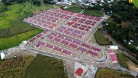 Pembangunannya tersebar sebanyak 185 unit berlokasi di Desa Tambe, Kecamatan Bolo, Kabupaten Bima, dan 107 unit berlokasi di Desa Daha, Kecamatan Hu’u, Kabupaten Dompu dengan progress 100% dan siap untuk ditempati.