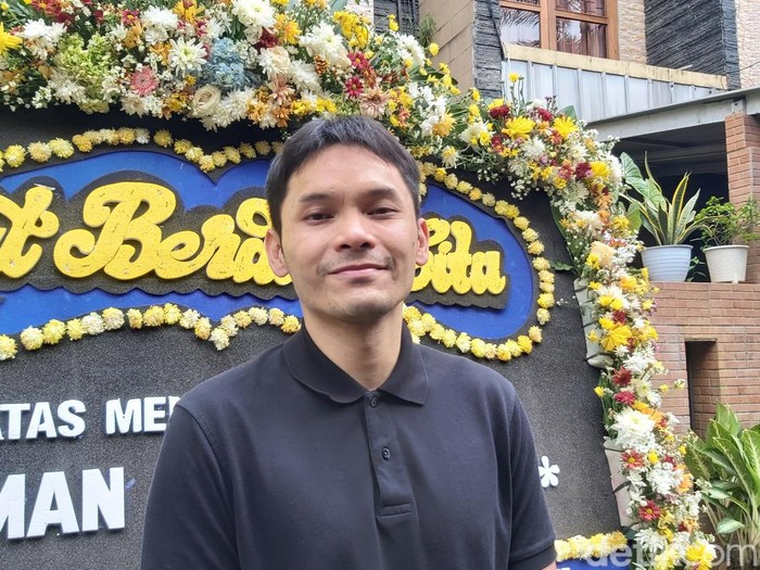 Ben Kasyafani di Rumah Duka Hilman Hirawijaya