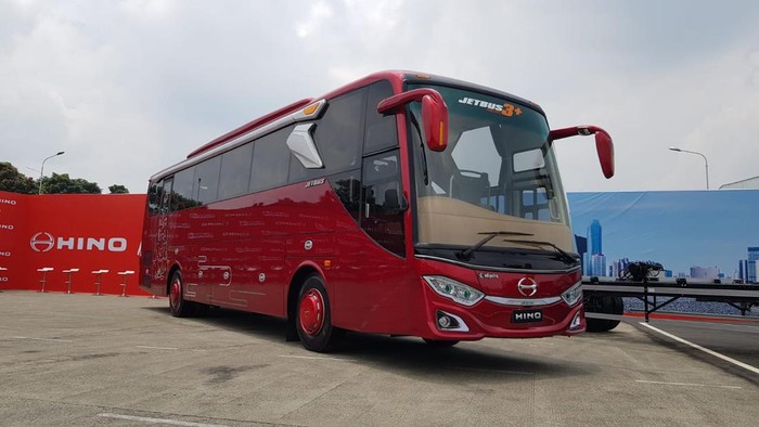 Bus dan truk Hino sudah memenuhi standar emisi Euro4