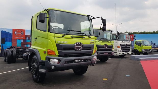 Bus dan truk Hino sudah memenuhi standar emisi Euro4