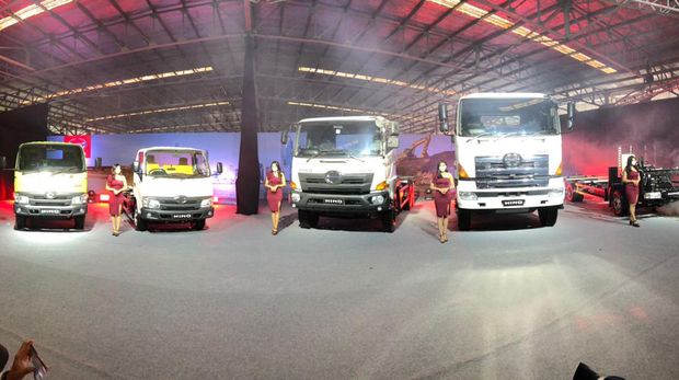 Hino Motors resmi memperkenalkan produk bus dan truk dengan standar emisi Euro4