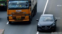Bila digunakan dalam kecepatan tinggi, untuk menyalip, ada risiko mobil tergelincir. Ada juga risiko menabrak kendaraan yang sedang berhenti dalam keadaan darurat.
