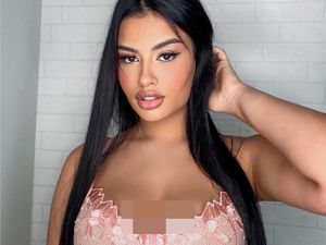 Model Ini Operasi Keperawanan Demi Merasakan Cinta Pertama Lagi