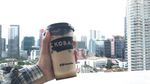Slurrpp! Segarnya Kopi dan Strawberry Rose dari Atas Mall Kuningan City