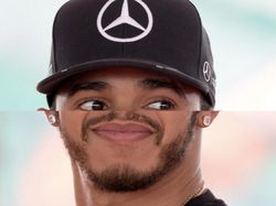 Kocak! Begini Jadinya Kalau Seleb-Tokoh Dunia Tanpa Hidung