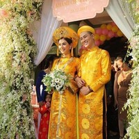 Di 2017, Lam Khanh Chi menikah dengan dengan pria tulen bernama Tran Phi Hung, Pernikahan mereka tampak bahagia karena Phi Hung tidak mempermasalahkan latar belakang Lam Khanh Chi. Foto: dok. Facebook/Lam Khanh Chi