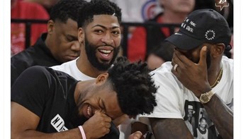 iPhone SE 2022 sama wujudnya dengan iPhone SE 2020, di mana keduanya terinspirasi oleh iPhone 8. Apple meluncurkan kembali iPhone 8 sebagai iPhone SE, sebut akun ini. Foto: Twitter