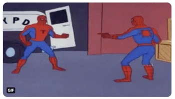 iPhone SE sama saja dengan iPhone 8, desainnya jadul dengan bezel tebal. Keluarlah meme Spider-Man ini. Foto: Twitter