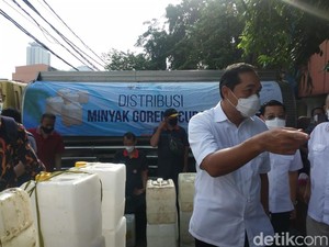 Mendag Gandeng Polisi Amankan Minyak Goreng, Ini Kata Anggota DPR-Ekonom