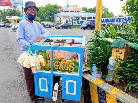 Nasi Bungkus Pelabuhan Ketapang Banyuwangi