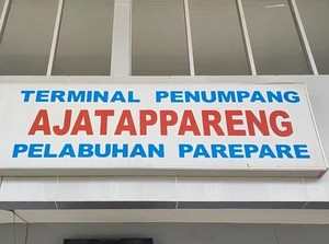 Suasana Pelabuhan Parepare Usai Pemberlakuan Bebas Tes Antigen-PCR
