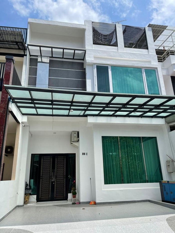 Penampakan rumah Indra Kenz yang disita polisi di Medan, Sumut (Dok. Bareskrim)