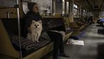 Stasiun Subway Kyiv Jadi Tempat Berlindung Warga, Begini Kondisinya