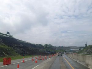 Jasa Marga Selidiki Penyebab Longsor Tol Pandaan-Malang KM 78