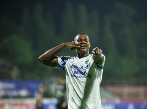 Bos Persib Ungkap Alasan Tim Cuci Gudang Usai Liga 1 2021
