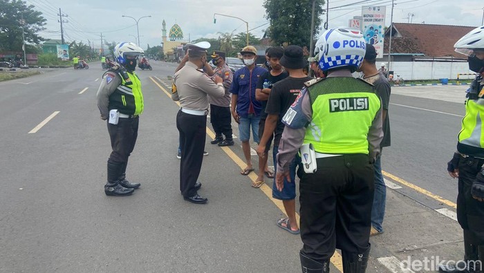 demo sopir truk