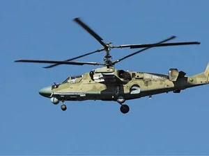 Aksi Helikopter Rusia Mengawal Pergerakan Pasukan Darat di Ukraina