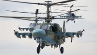 Kemampuan tempur Ka-52 tidak bisa dianggap remeh. Pasalnya helikopter ini ditenagai dua mesin turboshaft Klimov VK-2500, yang menggerakkan dua baling-baling (rotor) yang berputar secara berlawanan (kontra koaksial). Walhasil, Ka-52 pun memiliki manuver yang lebih lincah dibanding pesawat sejenisnya. (ANTARA FOTO/HO-Basarnas)
