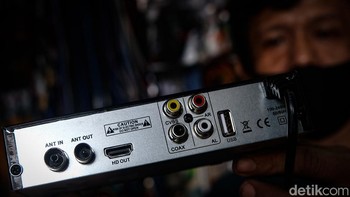 Distribusi STB gratis ASO Tahap 1 berlangsung pada 15 Maret sampai 30 April 2022. Sebanyak 3.202.470 unit set top box gratis TV digital akan dibagikan kepada rumah tangga miskin.