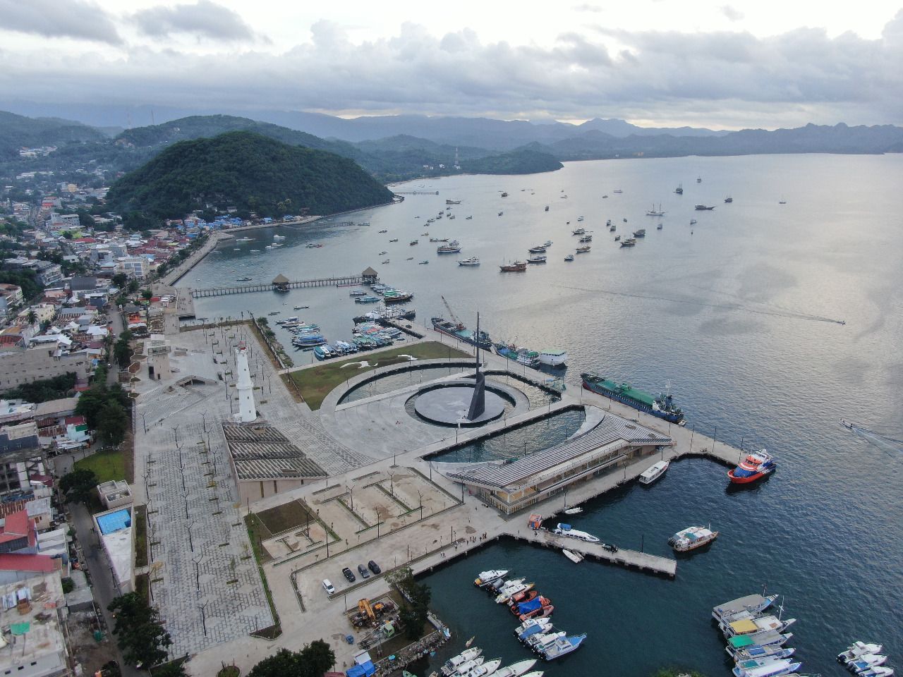 Kawasan Strategis Pariwisata Nasional (KSPN) Pantai Marina Bukit Pramuka di Labuan Bajo, NTT.