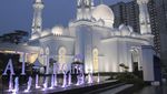 Masjid At-Thohir, Pusat Dakwah Modern yang Diresmikan Jokowi
