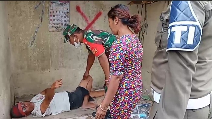Pembongkaran paksa kios PKL di Asahan (dok. Istimewa)
