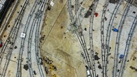 Kepala Divisi (Kadiv) LRT Jabodebek PT KAI (Persero), Mochamad Purnomosidi mengatakan pada Agustus 2022 direncanakan semua rute LRT Jabodebek akan siap beroperasi.
