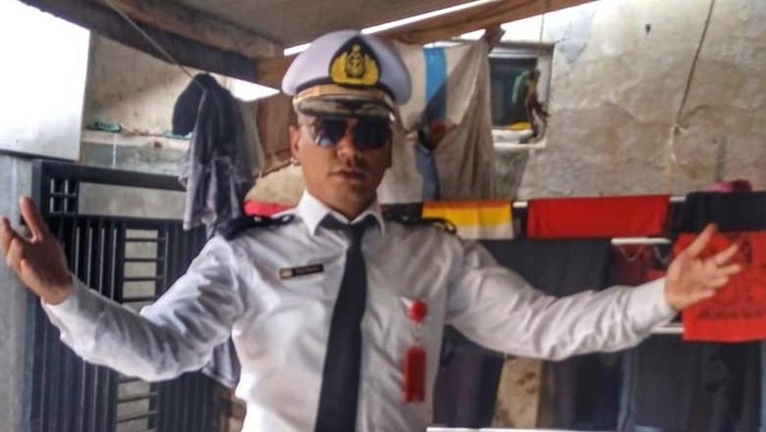 Penjual cimol viral Asep Hendra.