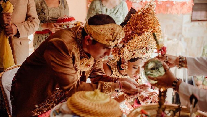 20 Ucapan Selamat Menikah Dalam Bahasa Bali Dan Terjemahannya 6298