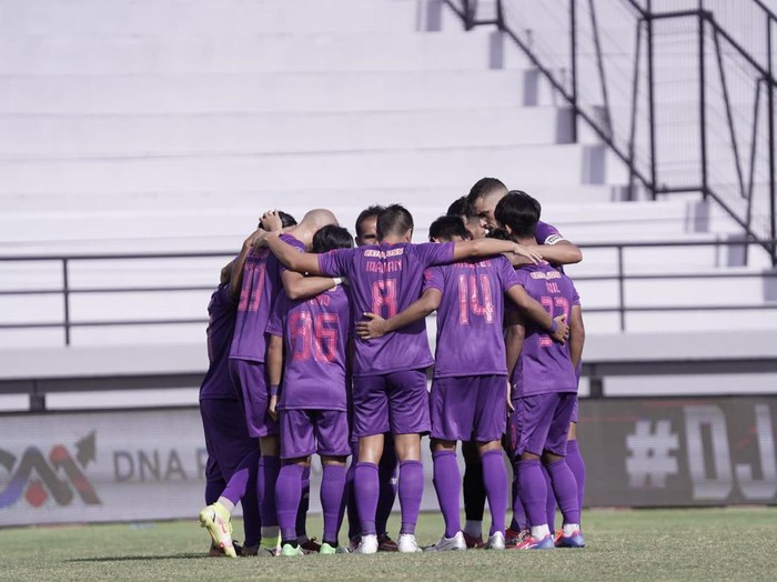 Persik Kediri akan melawan Persebaya Surabaya dalam laga lanjutan Liga 1. Untuk meraih poin penuh, Persik sudah menyiapkan kuncinya.