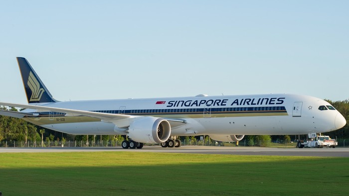 Pesawat Singapore Airlines Boeing 787