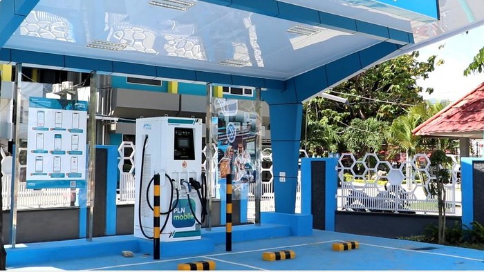 PLN Operasikan 2 ‘SPBU Listrik’ Baru di Palu, Total Ada 5