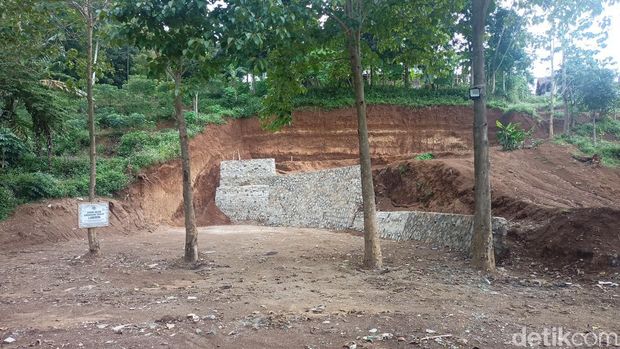 Taman Eco Wisata Cimenteng
