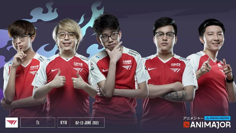 Kenny Deo Alias Xepher, pemain profesional Dota 2 Tanah Air yang mendunia. Terkenal dengan celetukan 'Mamah aku di TI', siapa sangka dahulu dirinya merupakan penjelajah warnet.