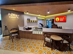 Asyik Banget! Ini Bukan Cafe, Tapi Grapari Telkomsel di Jawa Timur