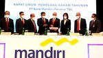 Bank Mandiri Bagikan Deviden